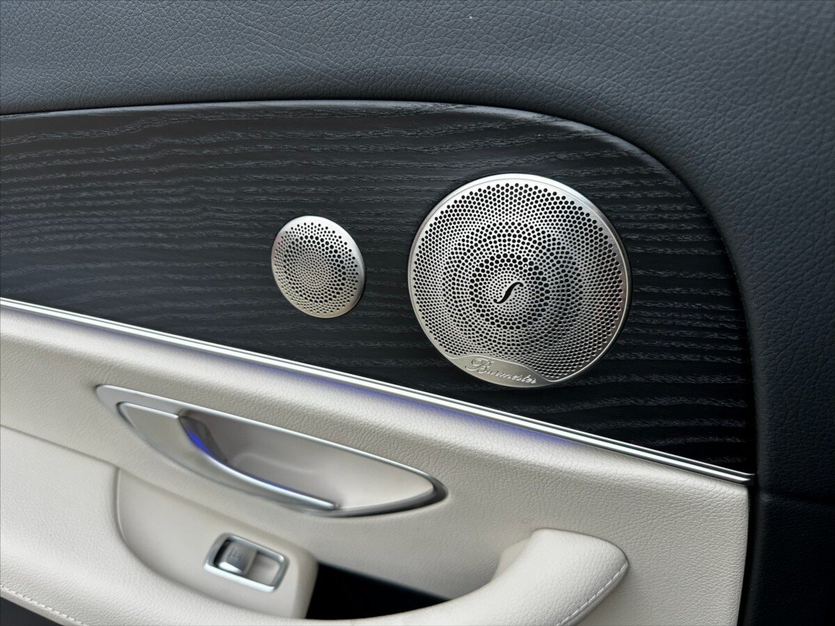 Mercedes-Benz Třídy E Sedan / Limuzína 2,0 l 143 kw