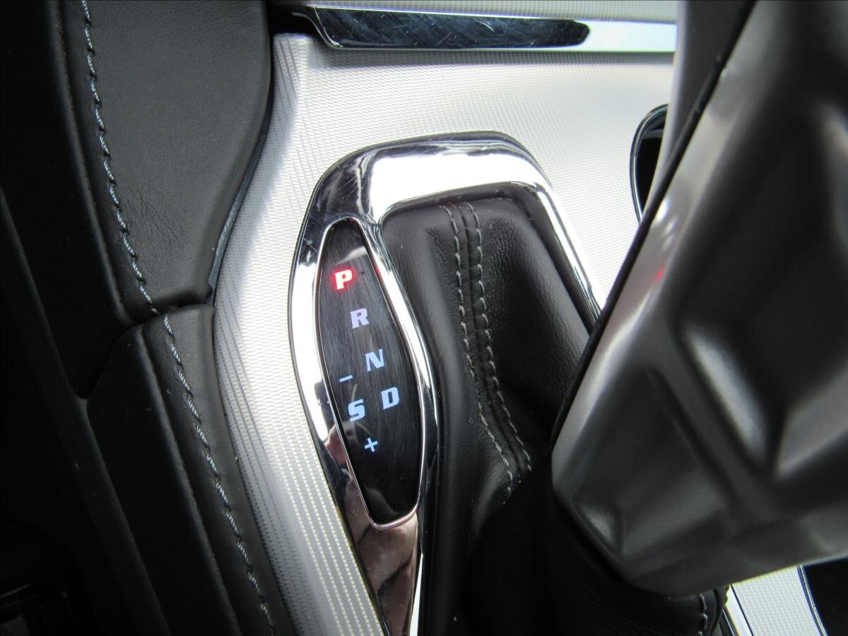 Jeep Grand Cherokee SUV / Terénní 6,4 l 344 kw