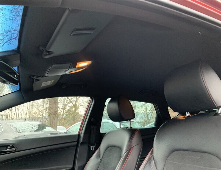 Hyundai Tucson SUV / Terénní 1,6 l 100 kw