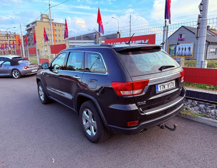 Jeep Grand Cherokee 2