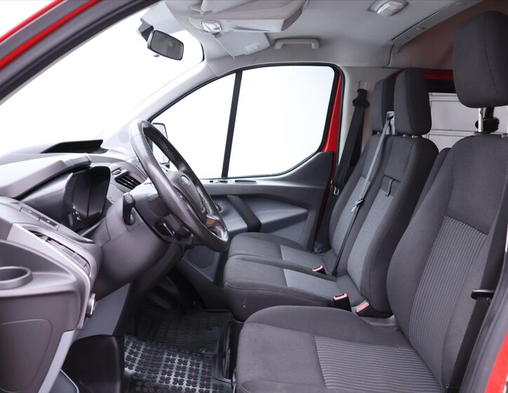 Ford Transit Custom Kombi 2,0 l 96 kw