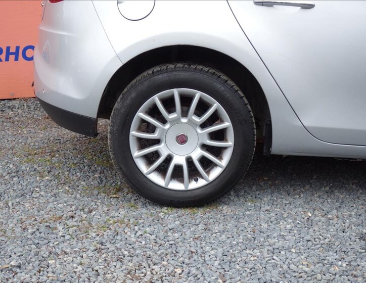 Fiat Bravo Hatchback 1,6 l 88 kw