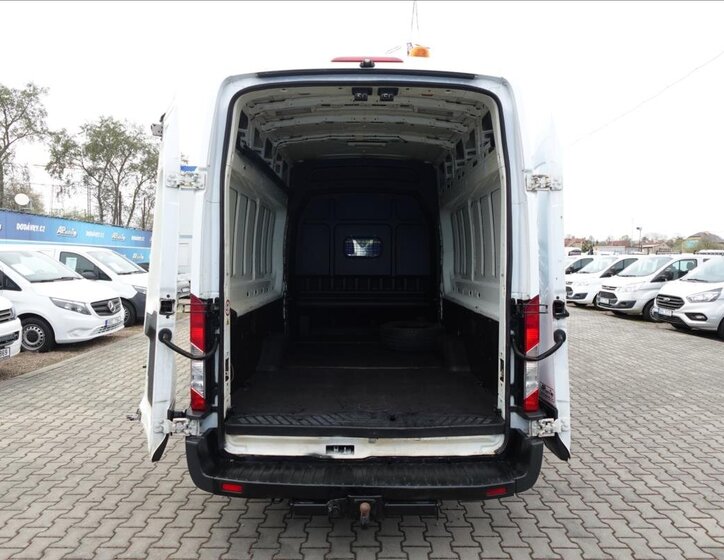 Ford Transit Ostatní 2,2 l 114 kw