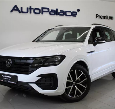 Volkswagen Touareg 1