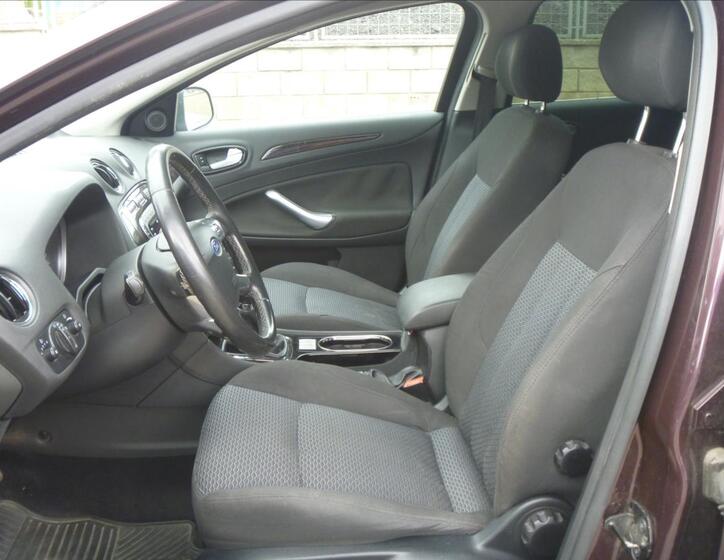 Ford Mondeo 7