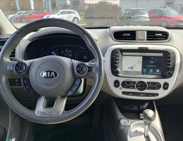 KIA Soul Hatchback 0,0 81 kw
