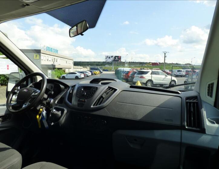 Ford Transit 37