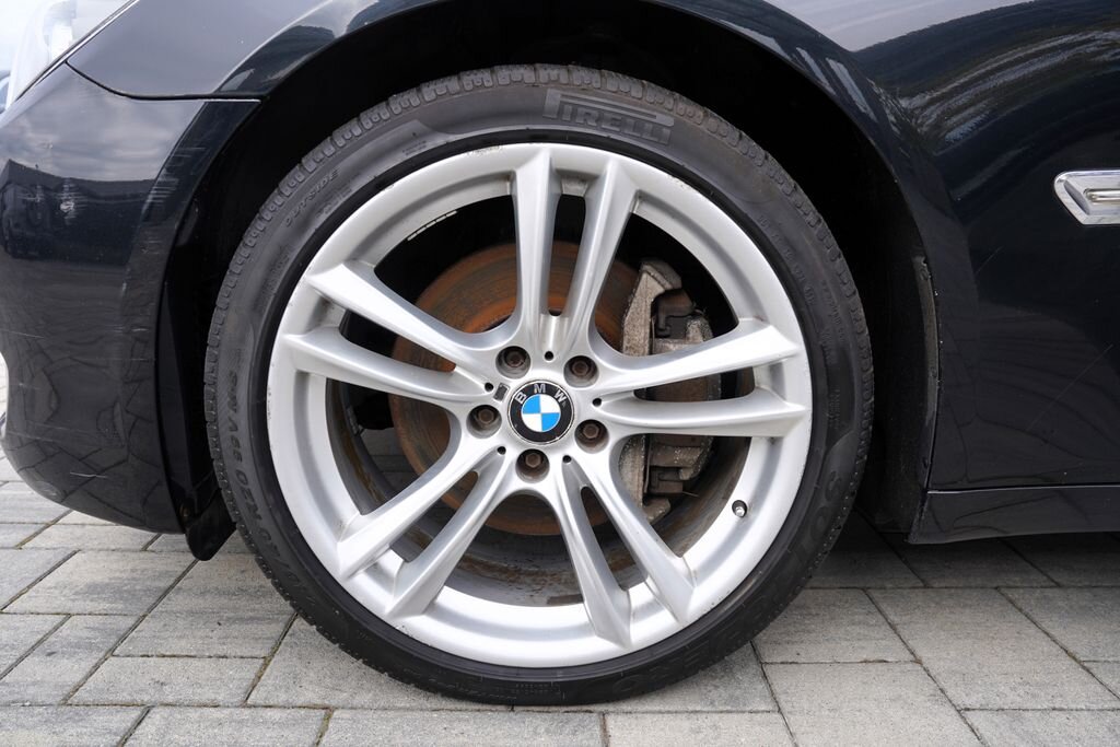 BMW Řada 7 Sedan / Limuzína 3,0 l 180 kw