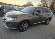 Mitsubishi Outlander 12