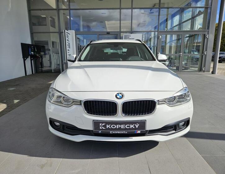 BMW Řada 3 2