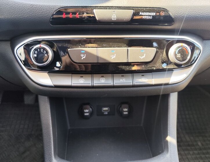 Hyundai i30 Hatchback 1,5 l 81 kw