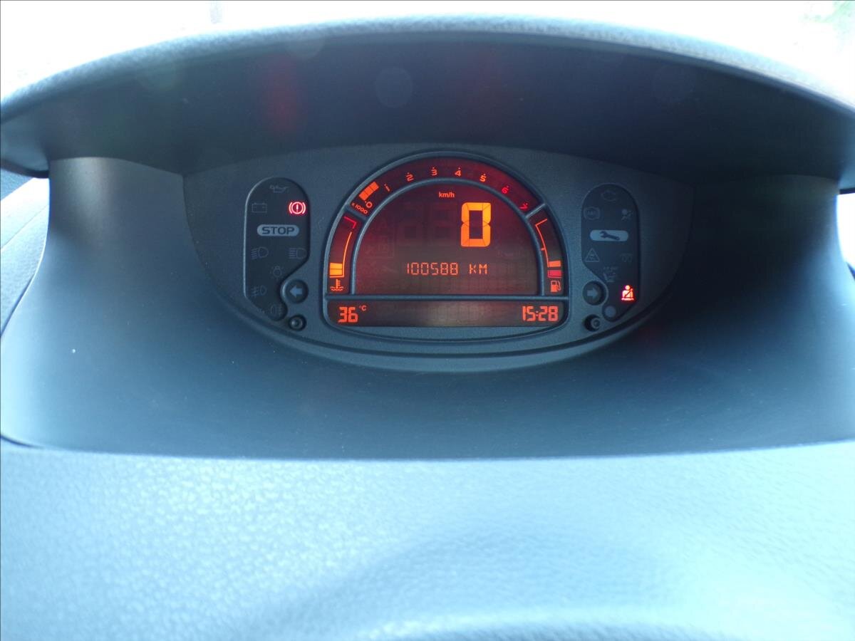 Renault Modus Hatchback 1,1 l 55 kw