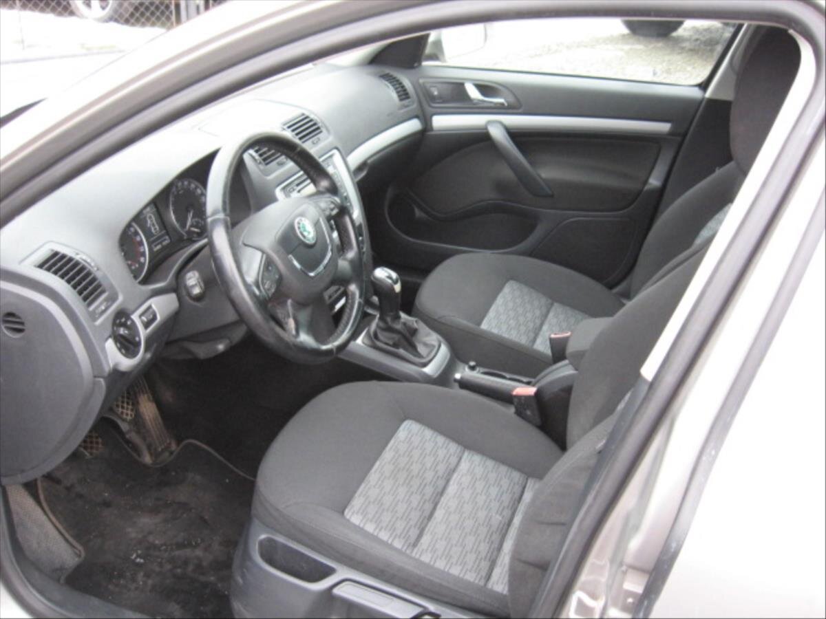 Škoda Octavia Kombi 1,6 l 77 kw