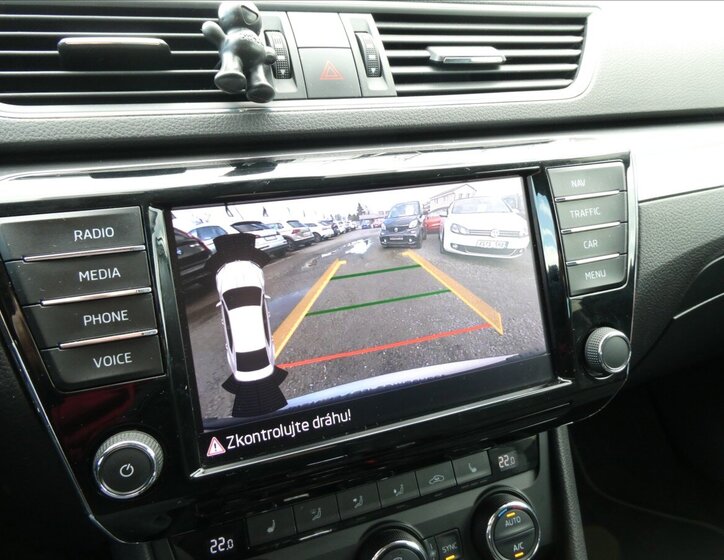 Škoda Superb Liftback 2,0 l 110 kw