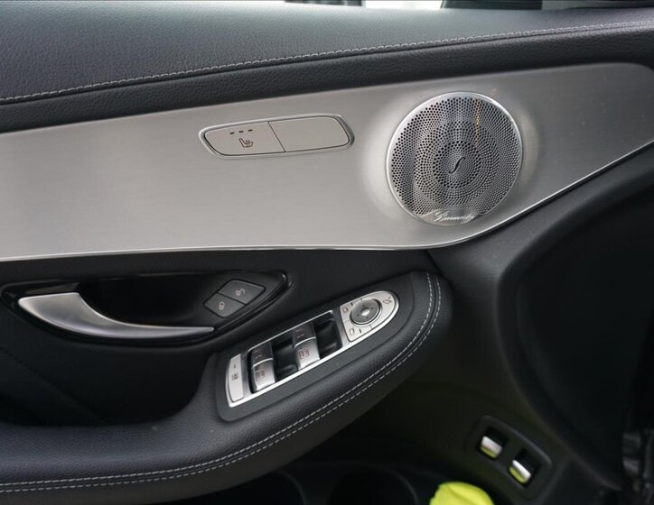 Mercedes-Benz GLC 13