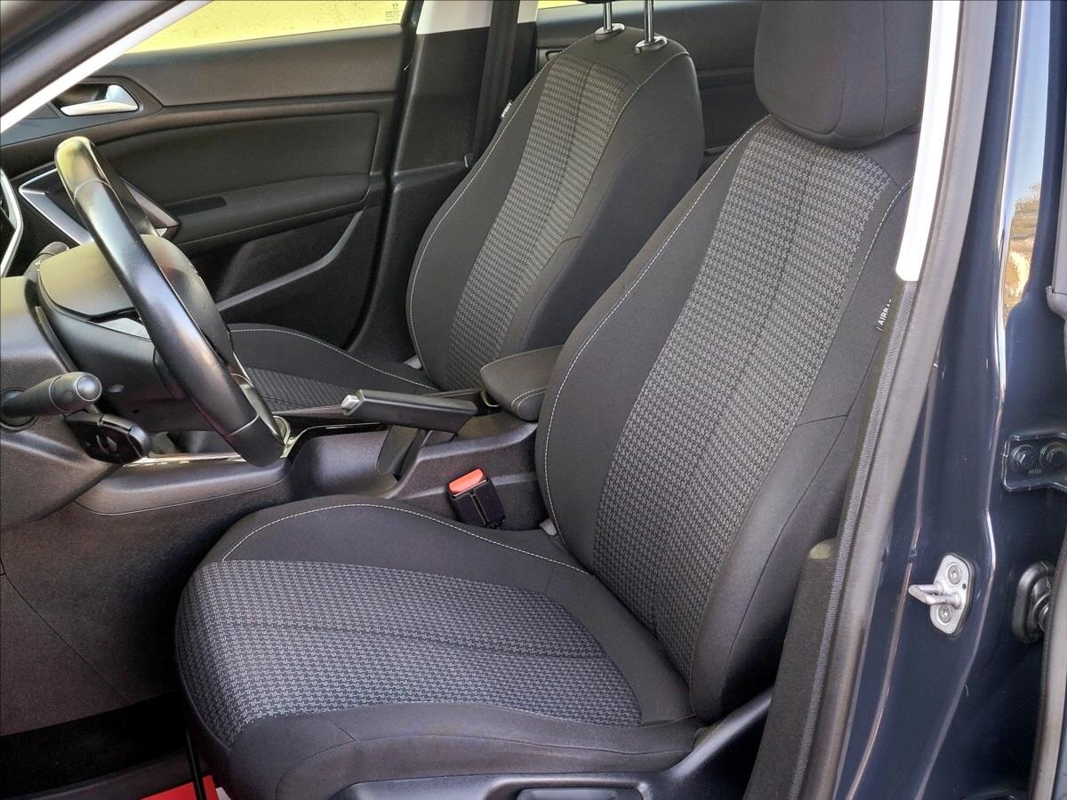 Peugeot 308 Hatchback 1,5 l 75 kw