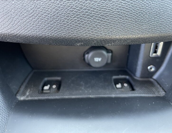 Peugeot 308 Kombi 1,6 l 88 kw