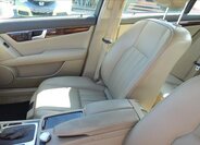 Mercedes-Benz Třídy C Sedan / Limuzína 3,0 l 170 kw