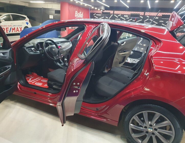 Alfa Romeo Giulietta Kombi 2,0 l 103 kw