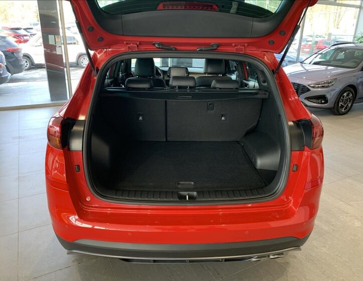 Hyundai Tucson SUV 2,0 l 136 kw