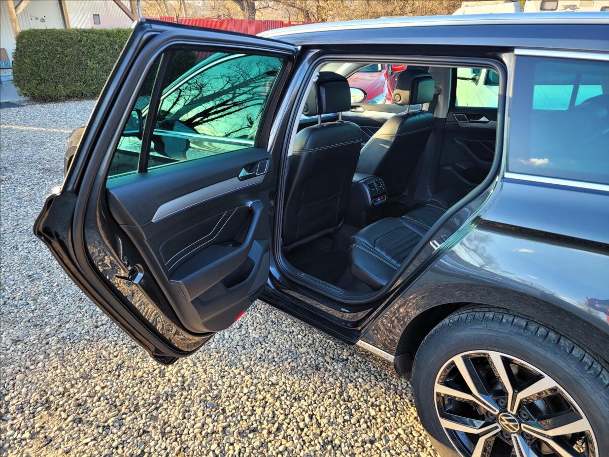 Volkswagen Passat Kombi 2,0 l 90 kw