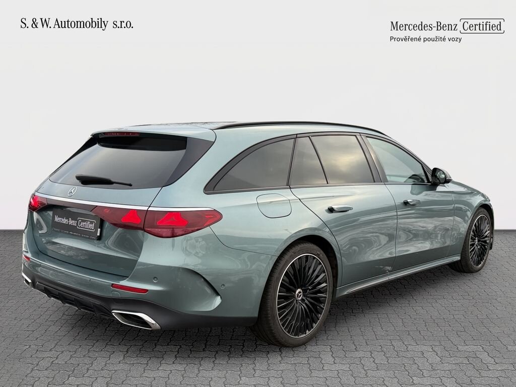 Mercedes-Benz Třídy E Kombi 2,0 l 145 kw