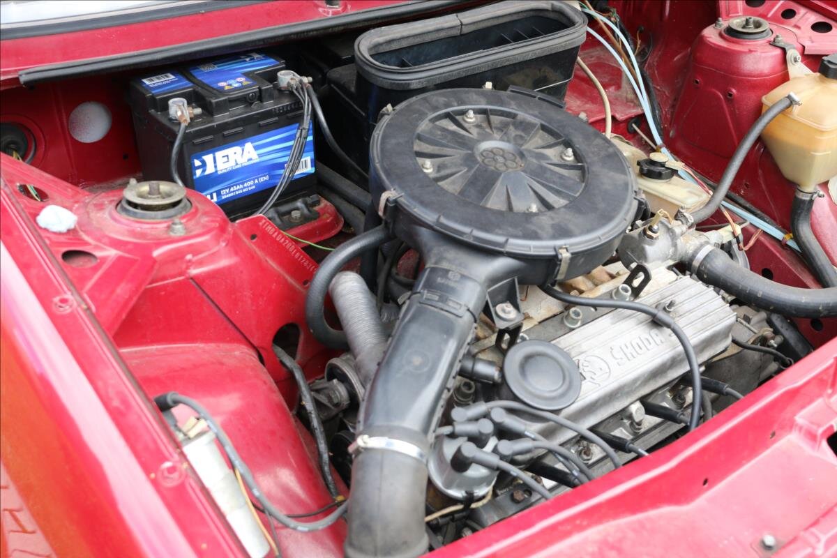 Škoda Favorit Hatchback 1,3 l 46 kw