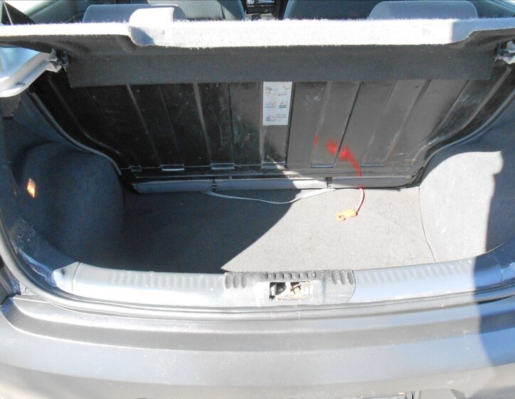 Volkswagen Fox Hatchback 1,2 l 40 kw