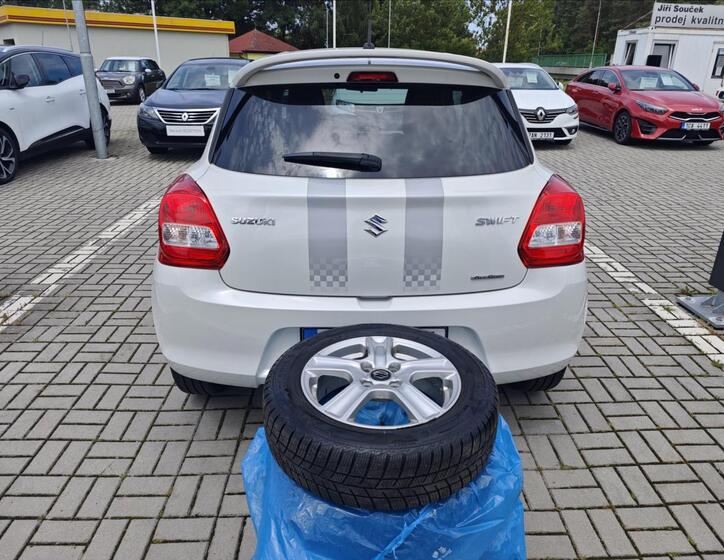 Suzuki Swift 20