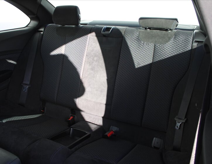 BMW Řada 2 Kupé 3,0 l 240 kw