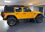 Jeep Wrangler 5