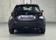 Toyota Yaris 6