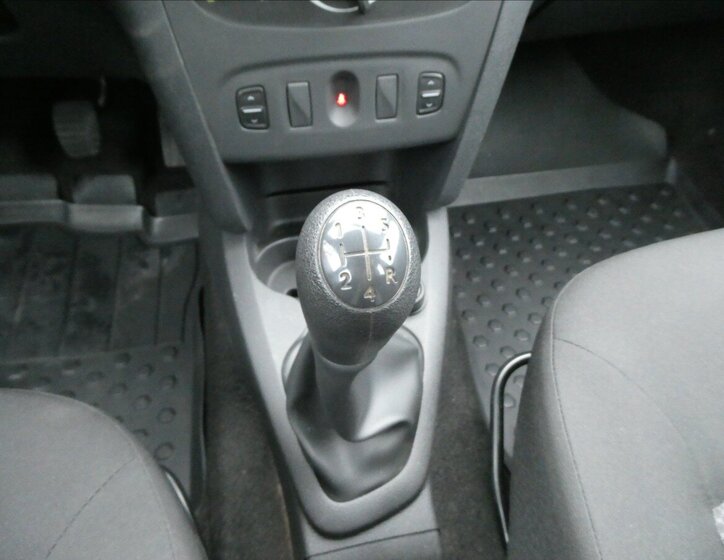 Dacia Logan Kombi 1,1 l 54 kw