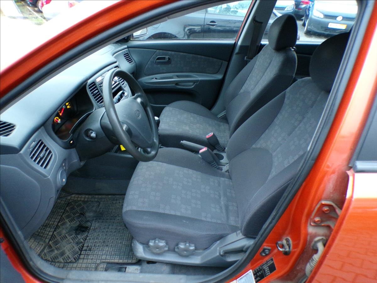 KIA Rio Kombi 1,4 l 71 kw