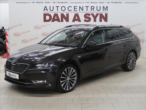 Škoda Superb