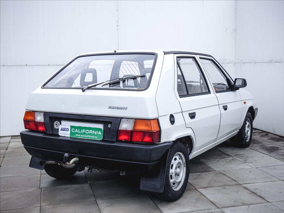 Škoda Favorit Hatchback 1,3 l 46 kw