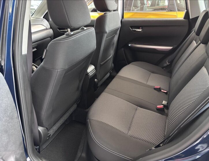 Suzuki Vitara SUV / Terénní 1,4 l 81 kw