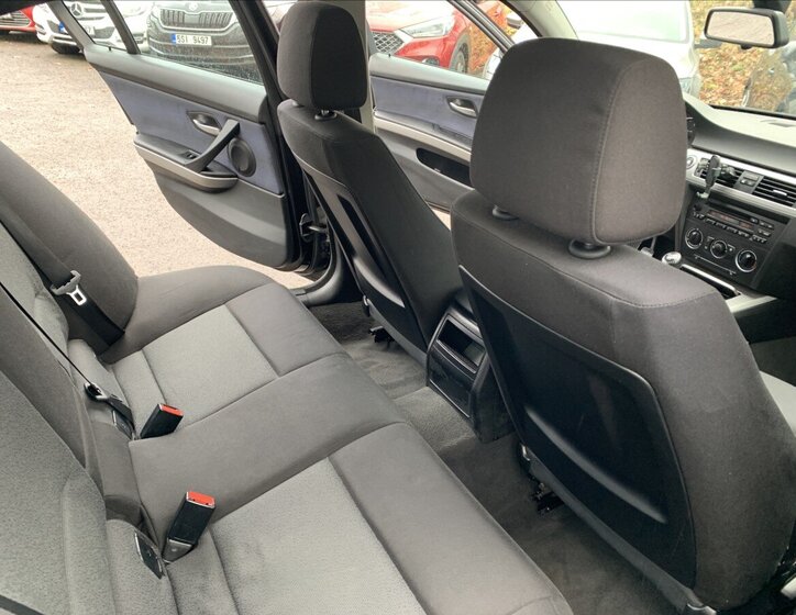 BMW Řada 3 Sedan 2,0 l 90 kw