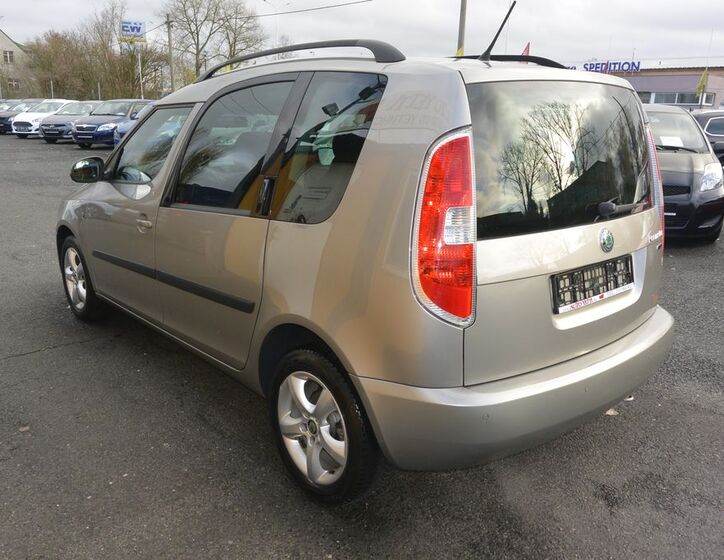 Škoda Roomster 7