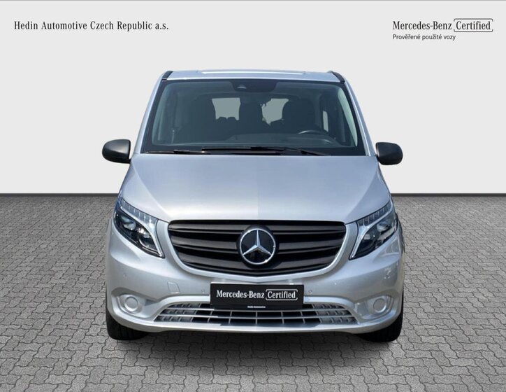 Mercedes-Benz Vito 8