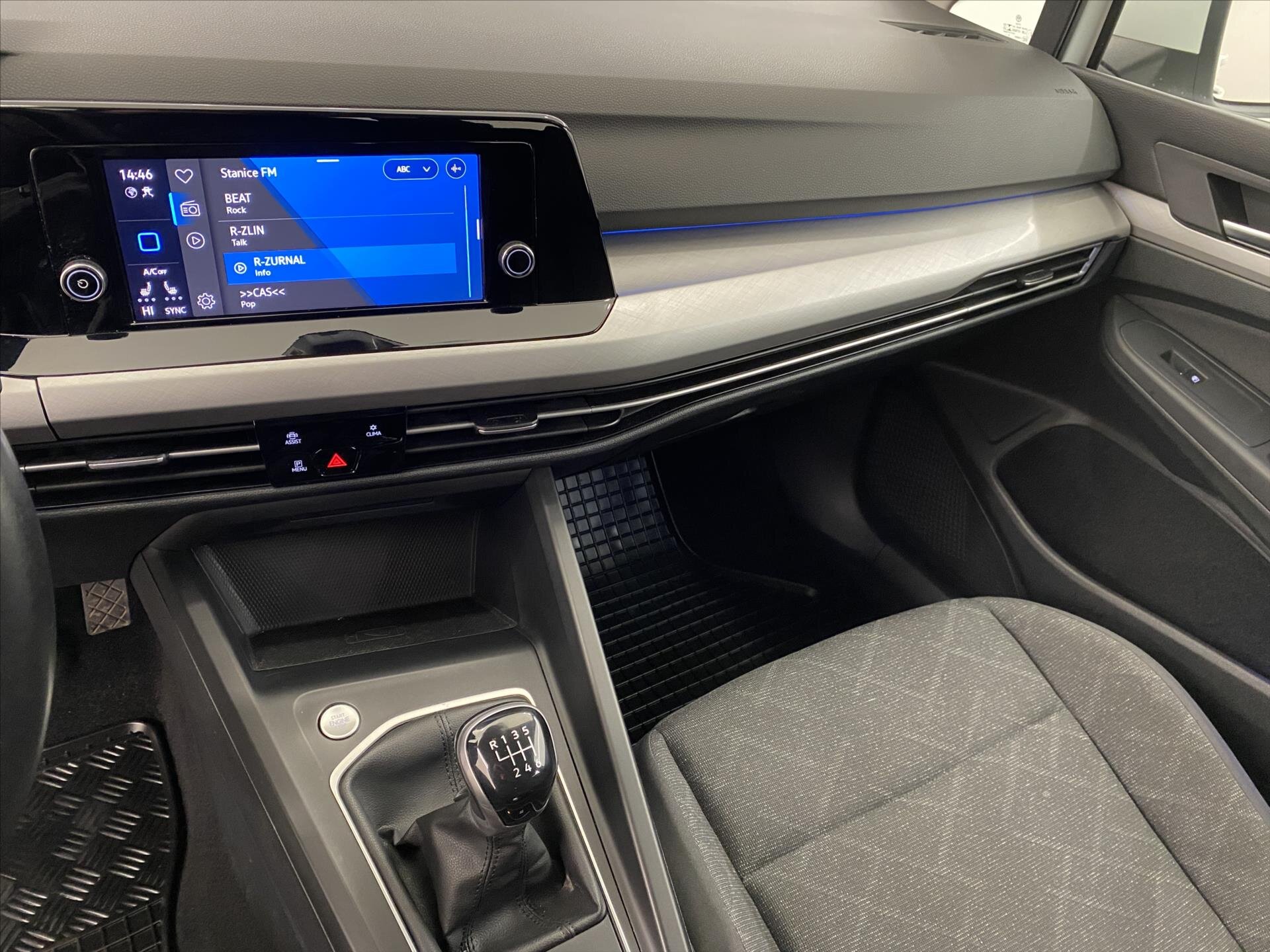 Volkswagen Golf Hatchback 999,0 81 kw