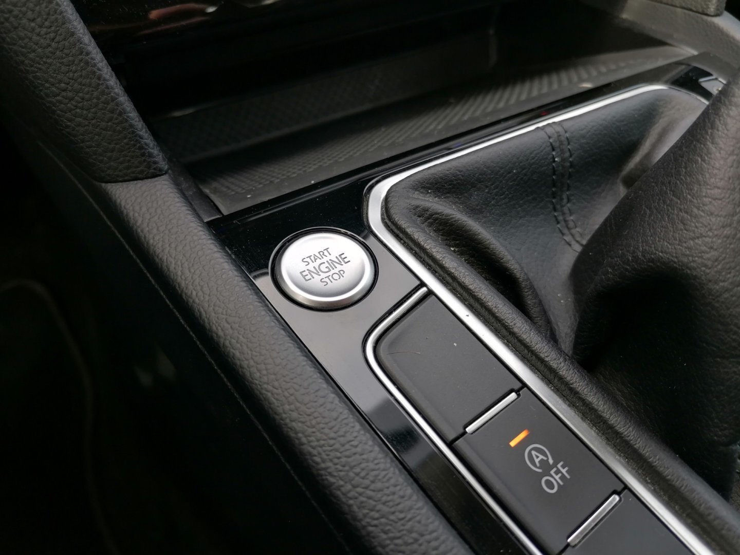 Volkswagen Passat Sedan / Limuzína 1,5 l 110 kw