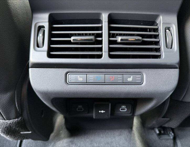 Land Rover Range Rover Evoque Ostatní 2,0 l 121 kw