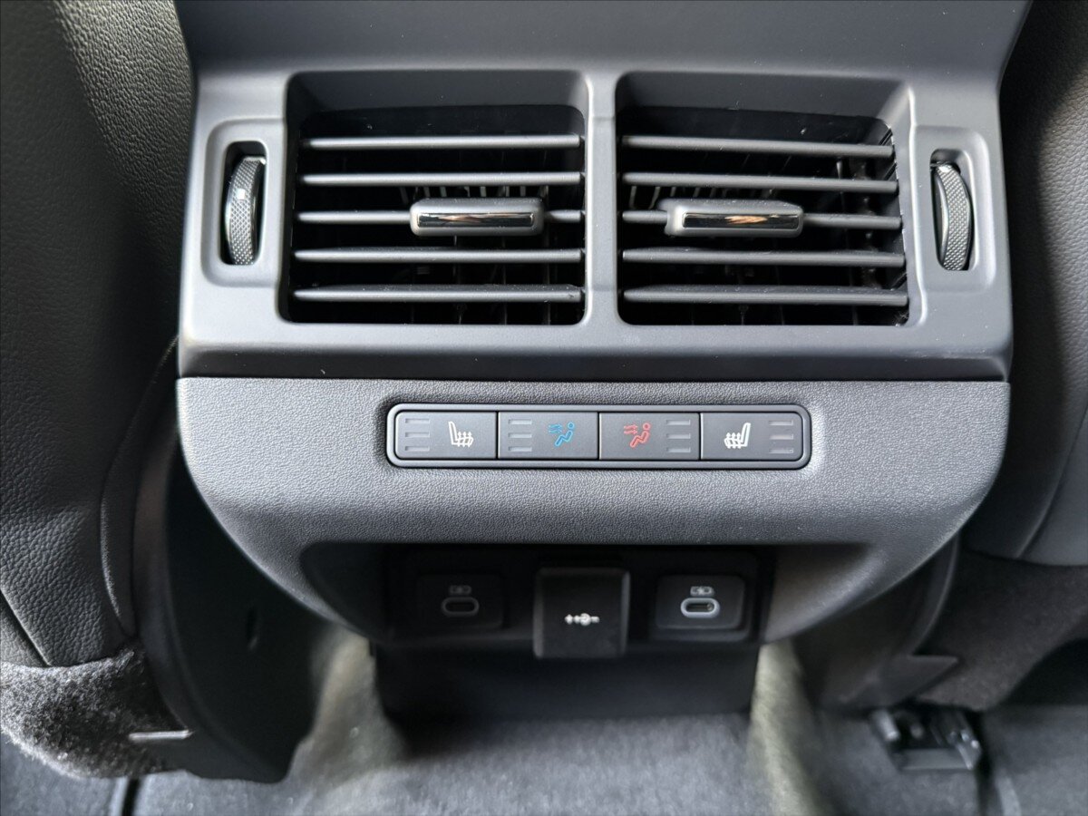 Land Rover Range Rover Evoque Ostatní 2,0 l 121 kw