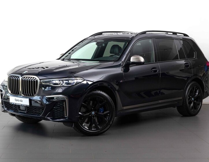 BMW X7 1