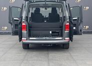 Volkswagen Multivan 11