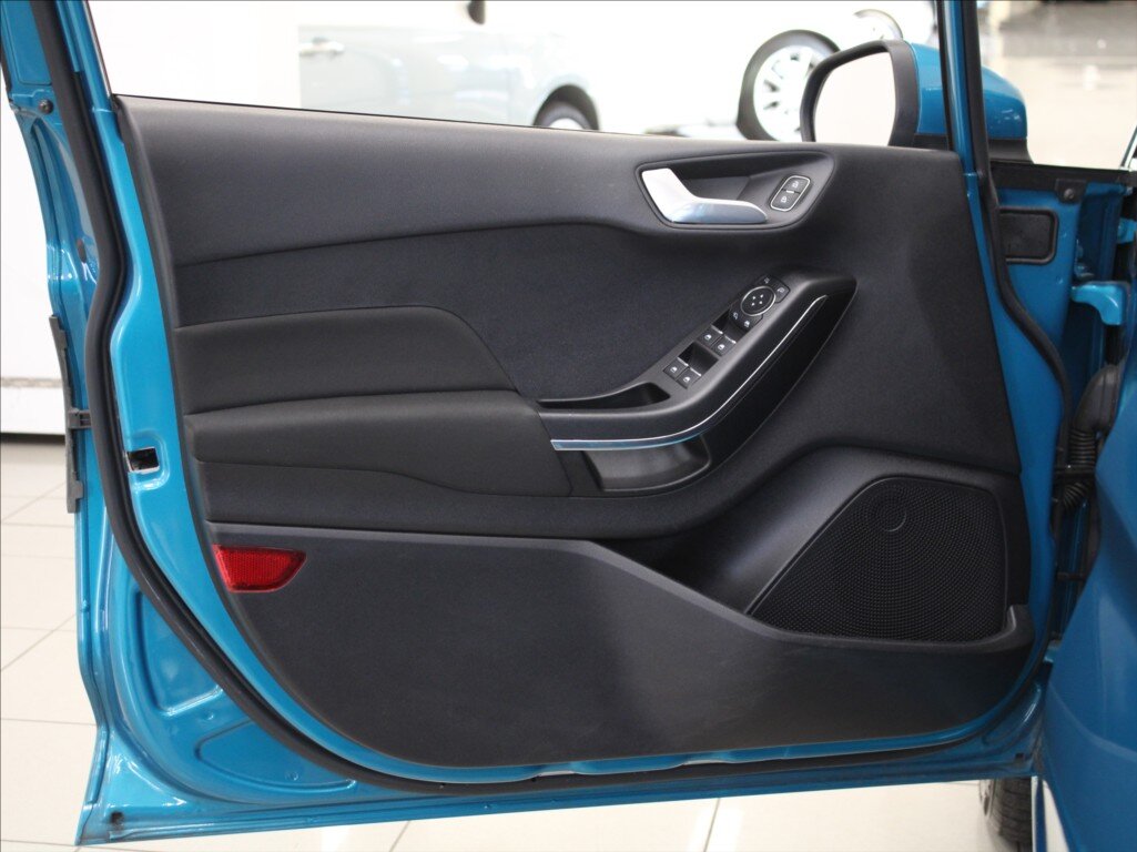 Ford Fiesta Hatchback 998,0 73 kw