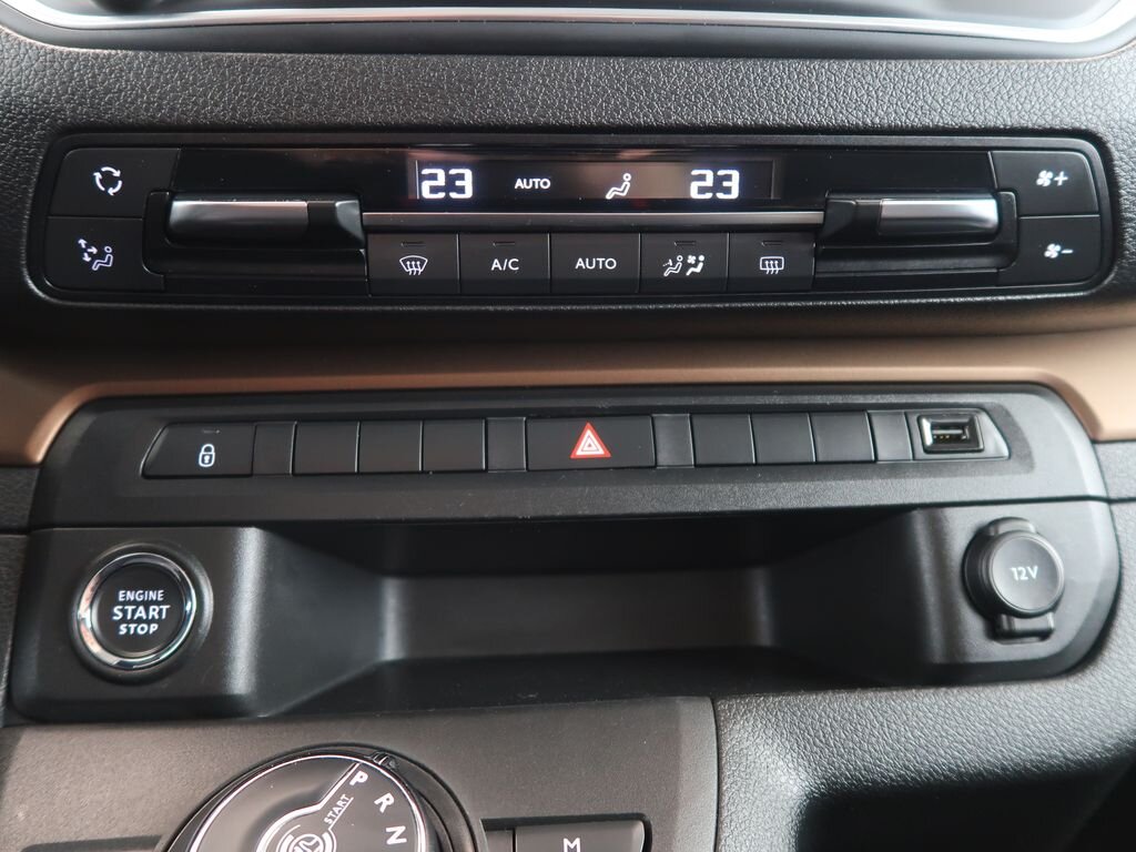 Toyota ProAce VAN-Minibus 2,0 l 130 kw