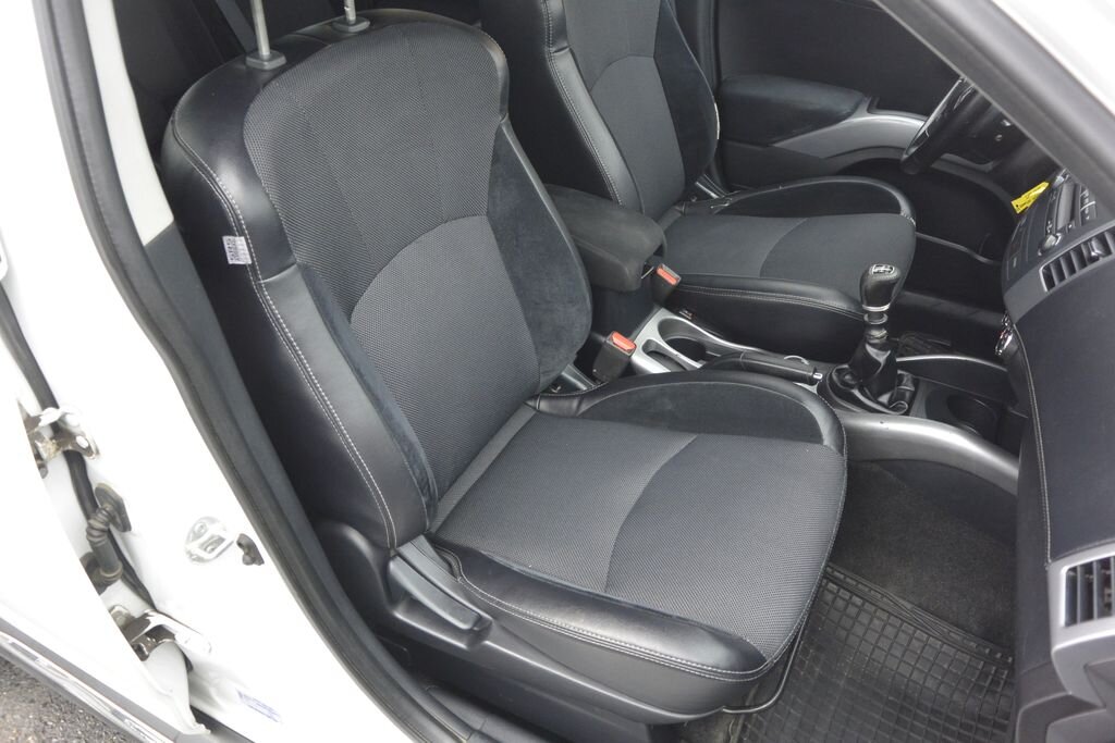 Mitsubishi Outlander SUV 2,3 l 130 kw