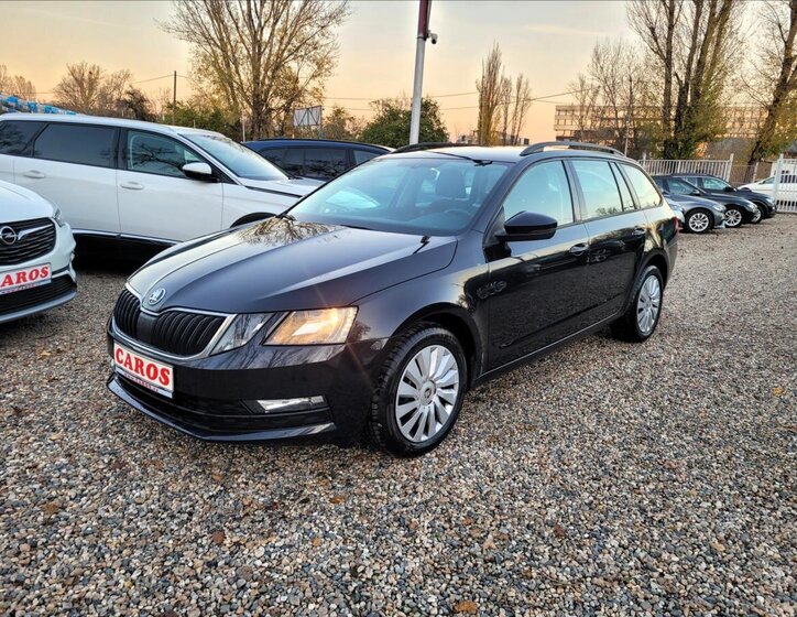Škoda Octavia 1